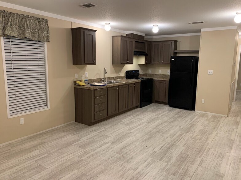 More Photos Of 4816 N US Highway 441, Lake City Manufactured Housing Mobile Home Park For Sale