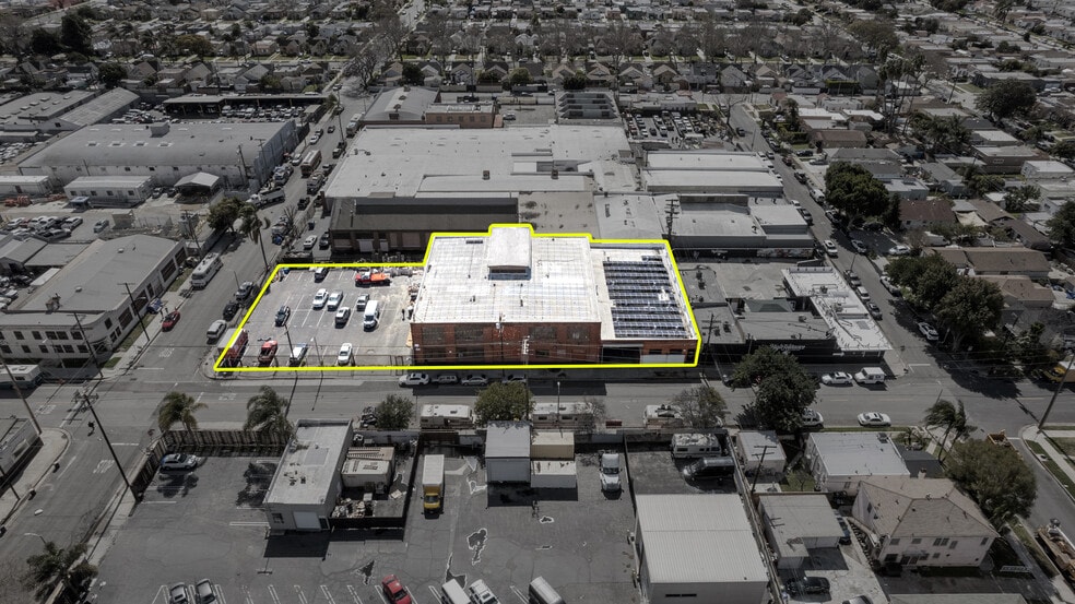 More Photos Of 2000-2010 W 62nd St, Los Angeles Warehouse For Sale