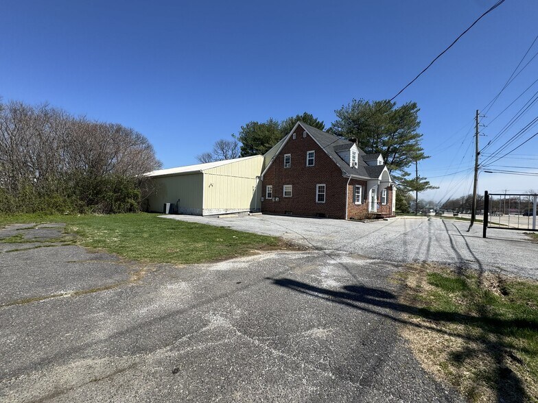 More Photos Of 1712 Ogletown Rd, Newark Flex For Lease
