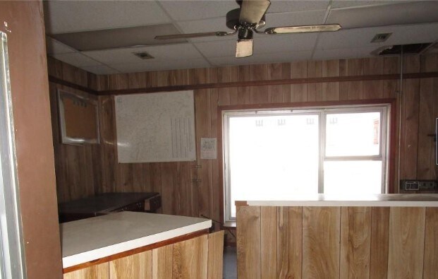 More Photos Of 202 S John St, New Brockton Warehouse For Sale