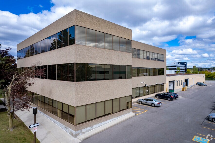 More Photos Of 85 Scarsdale Rd, Toronto Office For Lease