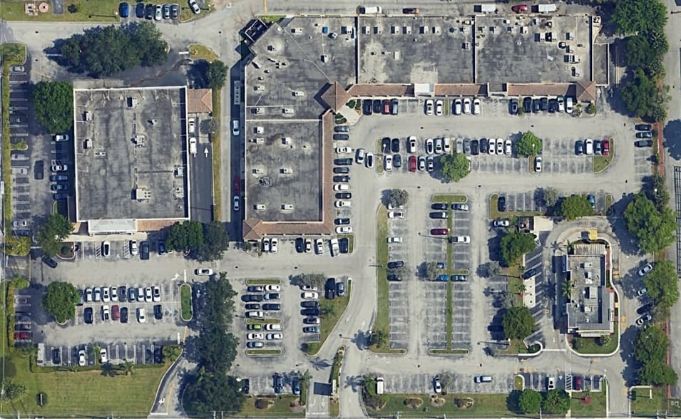 More Photos Of 9525-9655 Doral Blvd, Miami Unknown For Lease