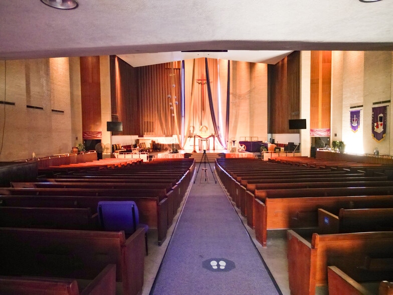More Photos Of 1130 S. Broadway, Wichita Religious Facility For Sale
