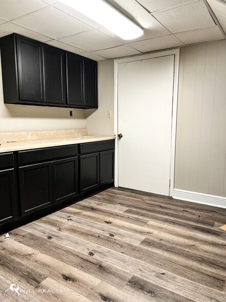 More Photos Of 2460 Moreland Ave, Atlanta Warehouse For Lease