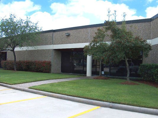 More Photos Of 10661 Haddington Dr, Houston Unknown For Lease