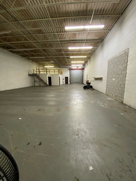 More Photos Of 7600 State Rd, Philadelphia Warehouse For Lease
