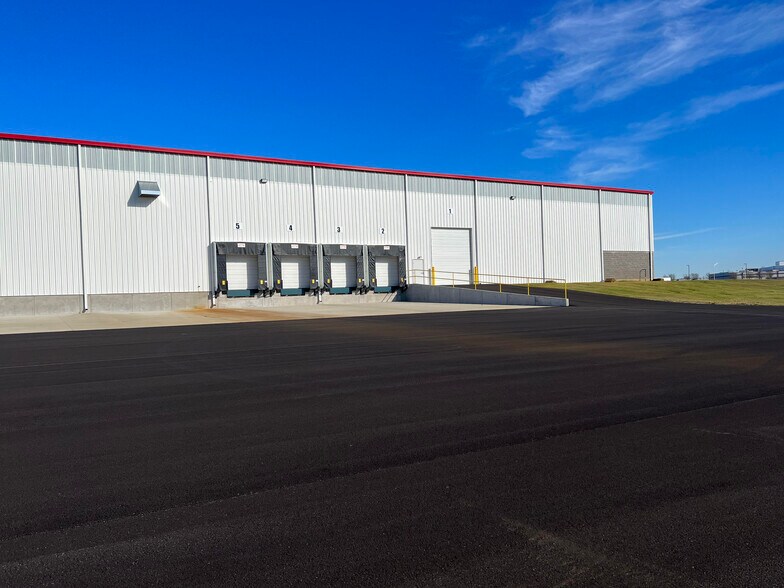 More Photos Of 173 Technology Way, Bowling Green Industrial For Sale