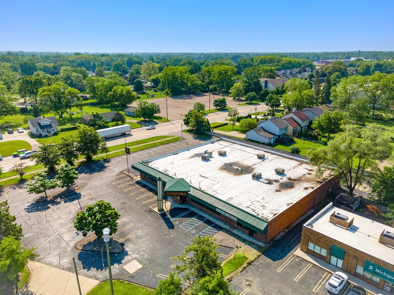 More Photos Of 37405 Ann Arbor Rd, Livonia Freestanding For Lease