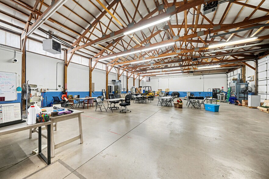 More Photos Of 420 15th St, Greeley Service For Sale