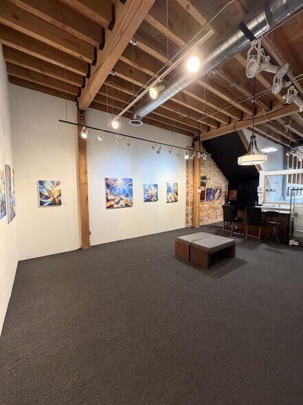 More Photos Of 931 Santa Fe Dr, Denver Storefront Retail Office For Lease