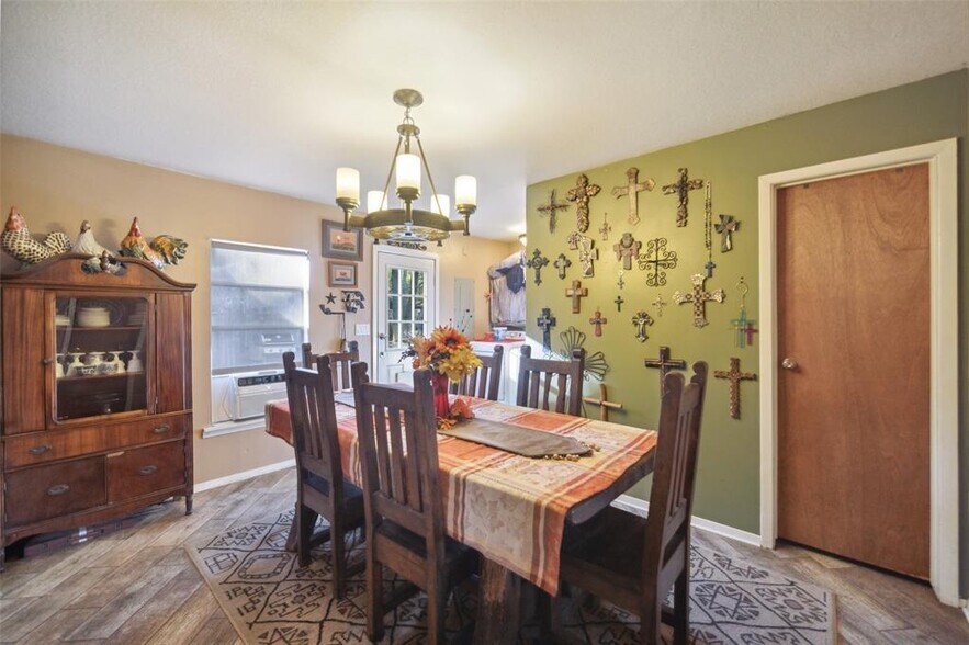 More Photos Of 15429 Rabon Chapel Rd, Montgomery Land For Sale