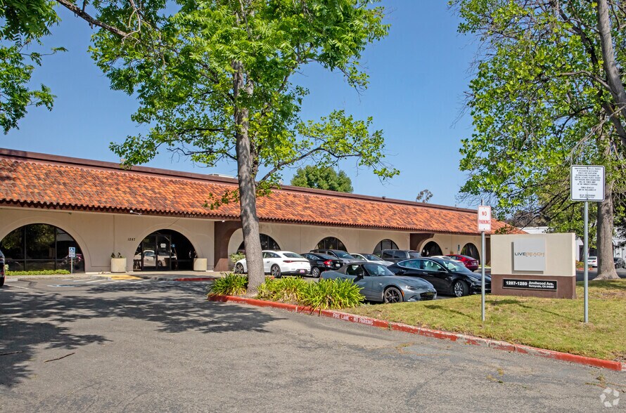 More Photos Of 1287-1289 Anvilwood Ave, Sunnyvale Light Manufacturing For Lease