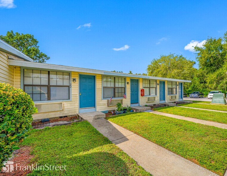 More Photos Of 1295 N US Highway 17, Bartow Apartments For Sale
