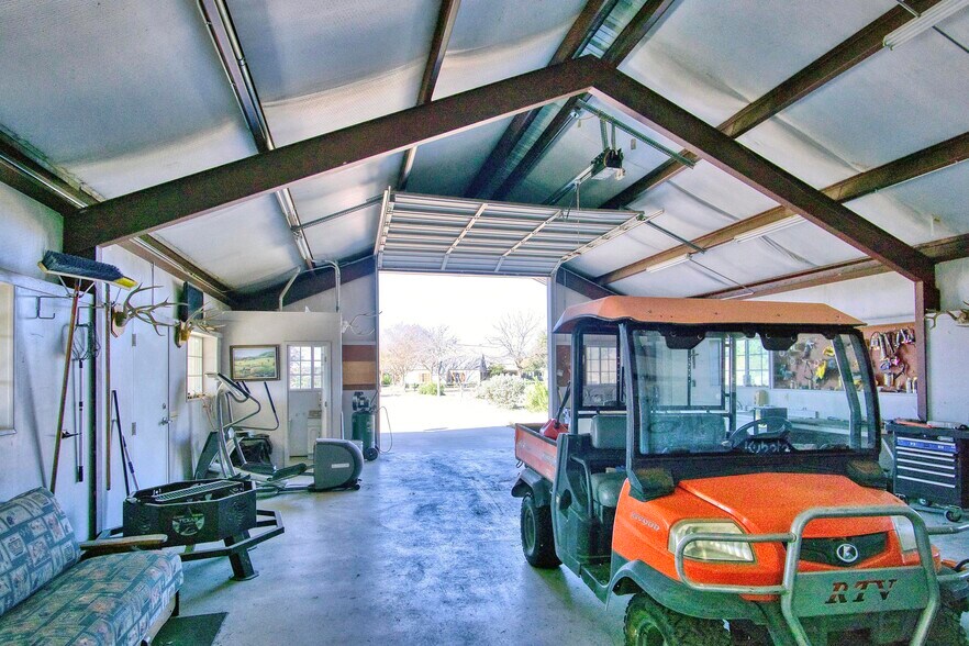 More Photos Of 521 Bluff Creek Rd, Center Point Land For Sale