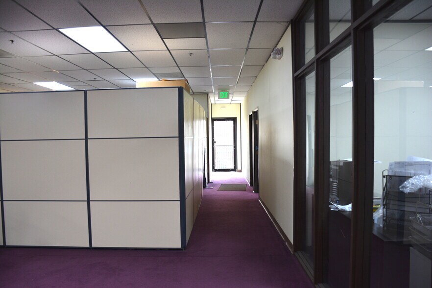 More Photos Of 5485 Conestoga Ct, Boulder Office For Lease