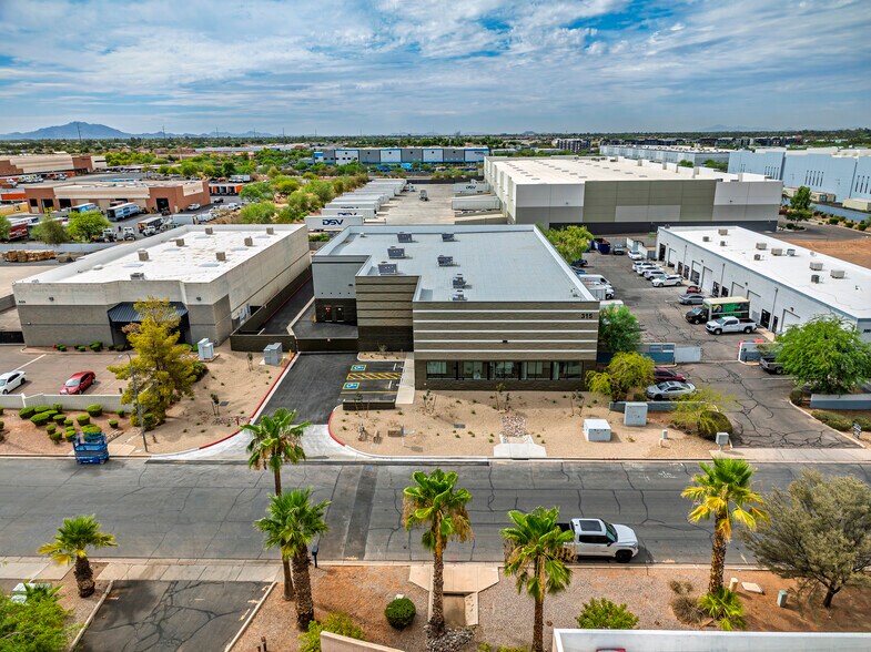 More Photos Of 315 E Comstock Dr, Chandler Warehouse For Sale