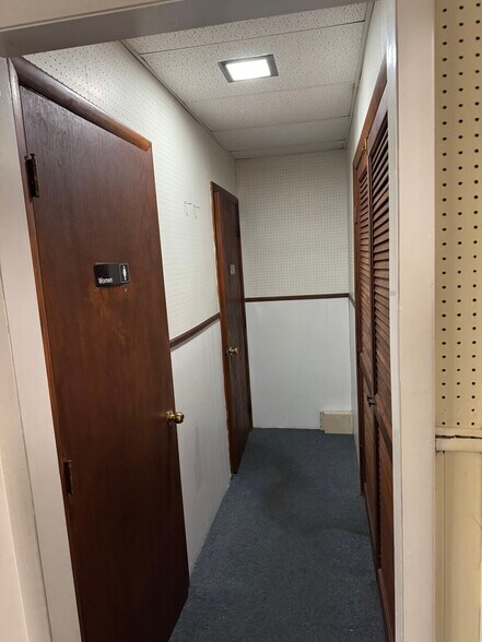 More Photos Of 25367 Lankford Hwy, Onley Light Distribution For Lease