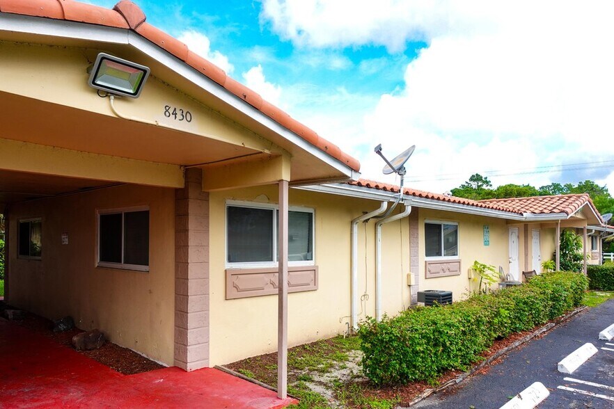 More Photos Of 8430 NW 40th St, Coral Springs Apartments For Sale