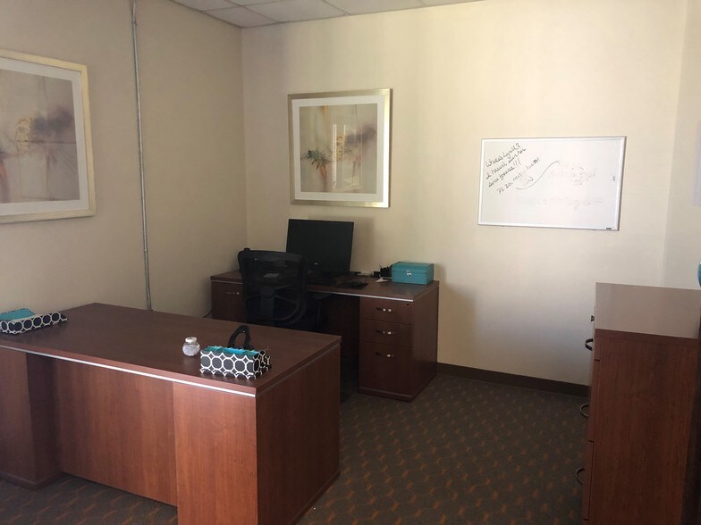 More Photos Of 1821-1827 Marina Blvd, San Leandro Office Residential For Lease