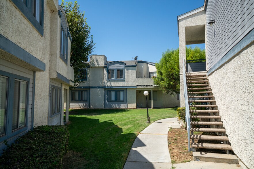 More Photos Of 7739 Bradwell Ave, Whittier Apartments For Sale
