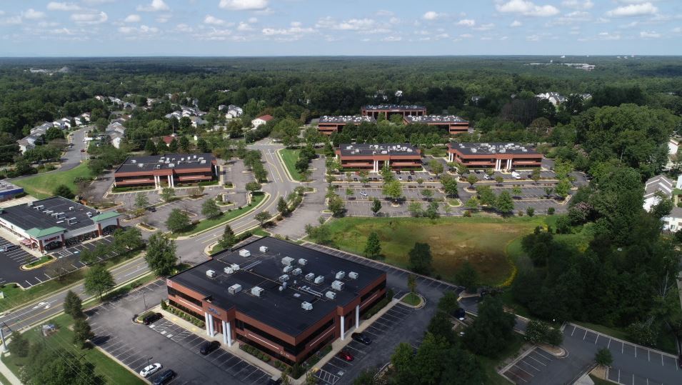 More Photos Of 10 Center St, Stafford Office For Lease