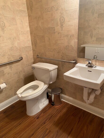 More Photos Of 2775 Old Shackleford Rd, Lawrenceville Medical For Sale