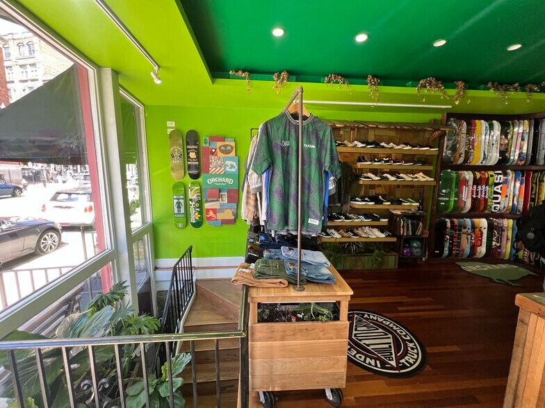 More Photos Of 149 North St, Boston Storefront Retail Residential For Lease