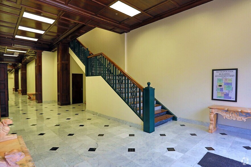 More Photos Of 400 N Walker Ave, Oklahoma City Office For Lease