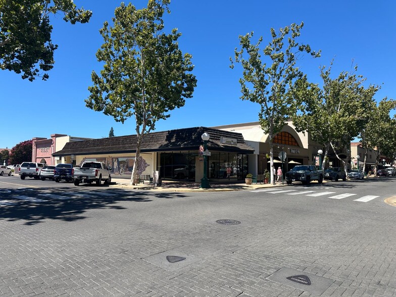 Primary Photo Of 123-125 S School St, Lodi Storefront For Sale