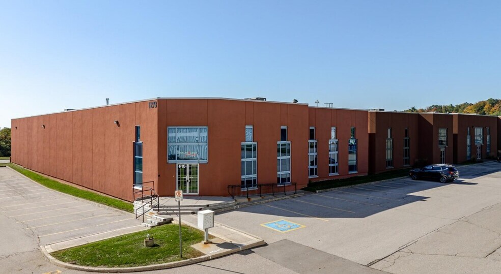 Primary Photo Of 1273 N Service Rd E, Mississauga Warehouse For Lease