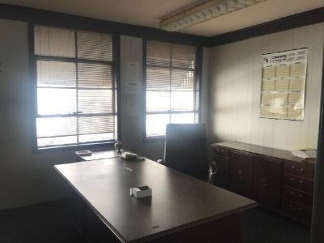 More Photos Of 520 Broadway Ave, Gladewater Industrial For Sale