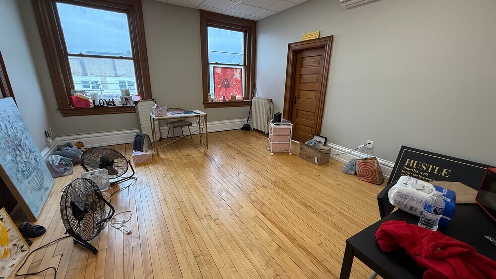 More Photos Of 242-248 W Broad St, Quakertown Office For Sale