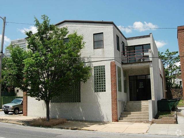 More Photos Of 1501 N Walnut St, Wilmington Office For Sale