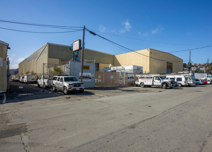 More Photos Of 2225 McKinnon Ave, San Francisco Warehouse For Sale