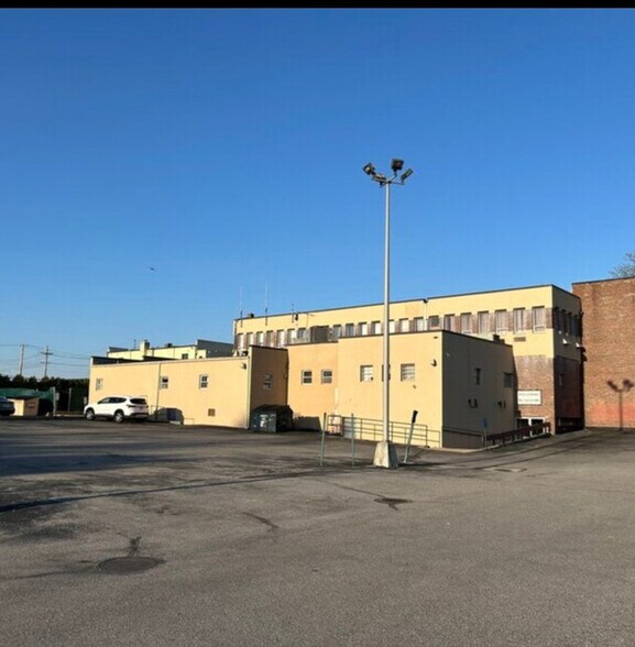 More Photos Of 1228 Wantagh Ave, Wantagh Medical For Lease