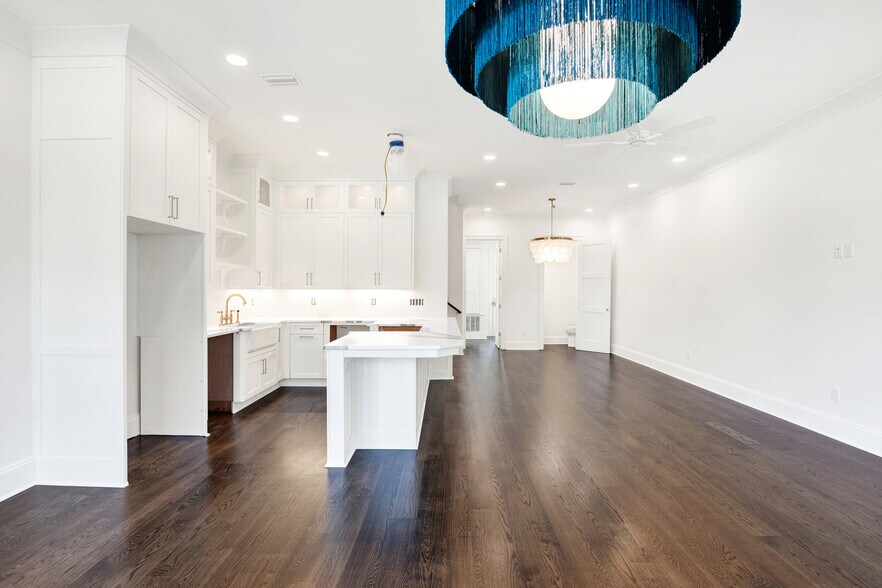 More Photos Of 104 17th st, Tybee Island Apartments For Sale