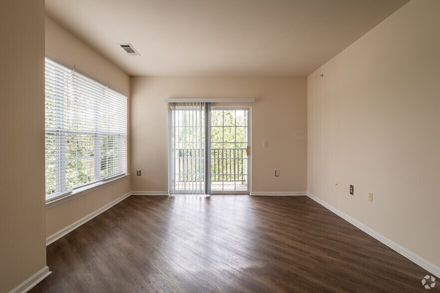 More Photos Of 1776 Patriots Ln, Norristown Apartments For Sale