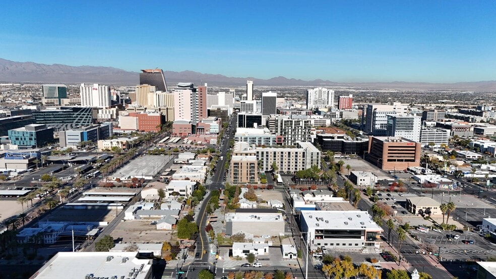 More Photos Of 310 Gass Ave, Las Vegas Unknown For Lease