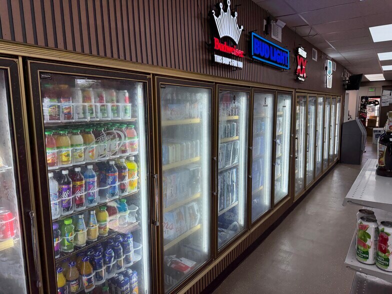 More Photos Of 1708 S Mobberly Ave, Longview Service Station For Sale