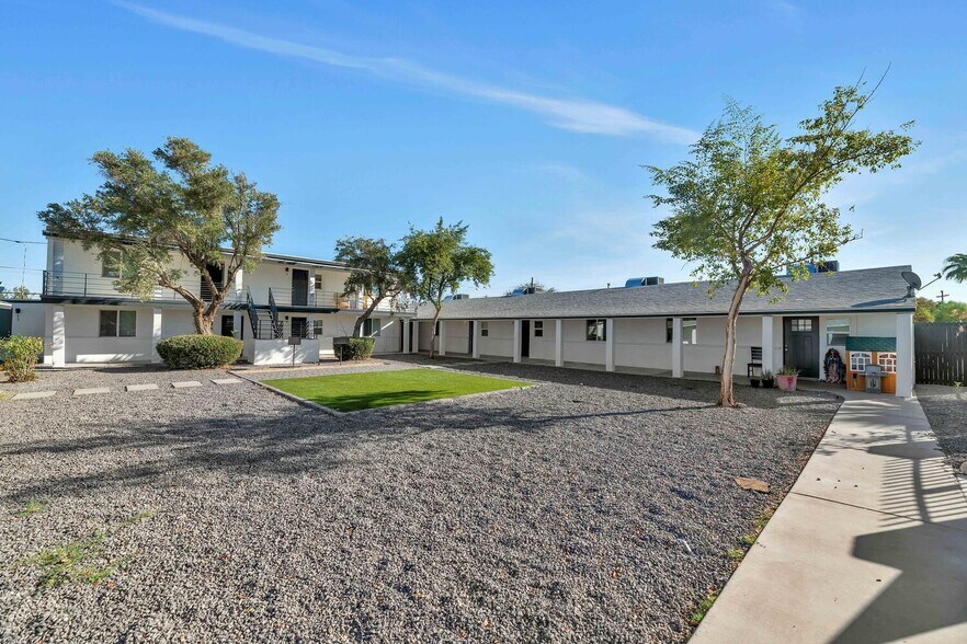 More Photos Of 312 E Kinderman Dr, Avondale Apartments For Sale