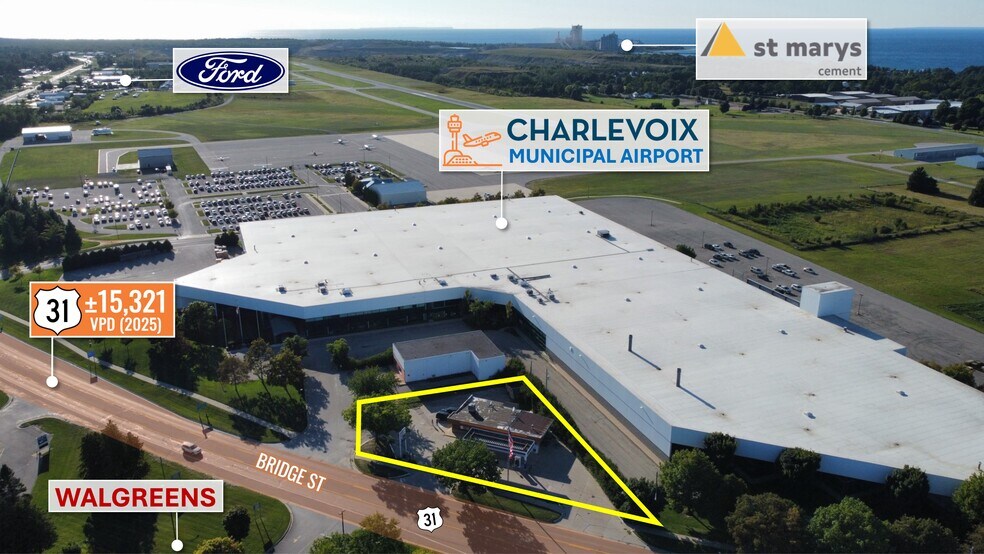 More Photos Of 1505 Bridge St, Charlevoix Service Station For Sale