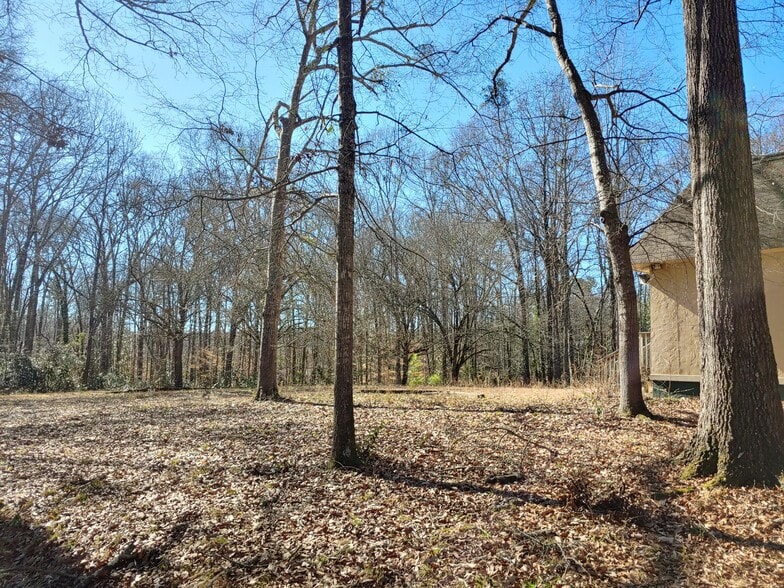 More Photos Of 270 South St, Woodruff Religious Facility For Lease