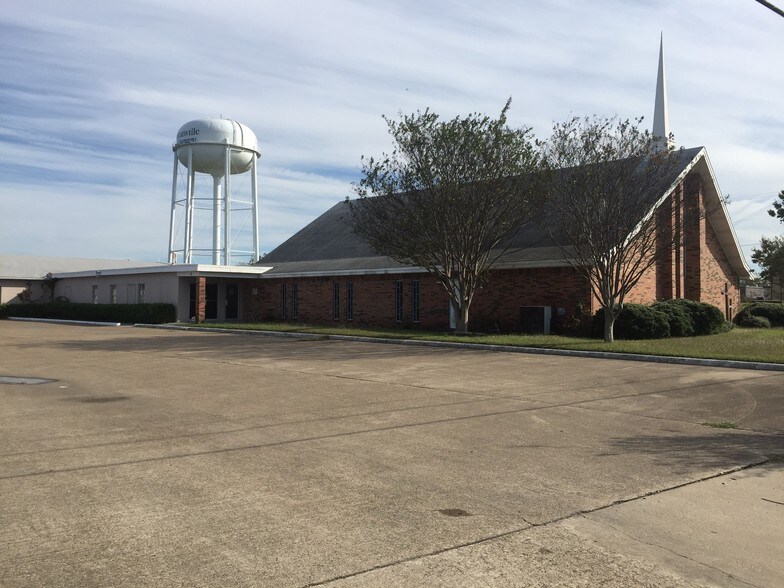 More Photos Of 200 Carr Ln, Duncanville Religious Facility For Lease