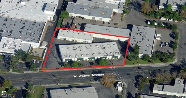 More Photos Of 3301-3321 W Warner Ave, Santa Ana Warehouse For Lease