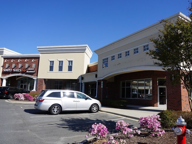 More Photos Of 2700-2736 Nc-55 Hwy, Cary Storefront For Lease