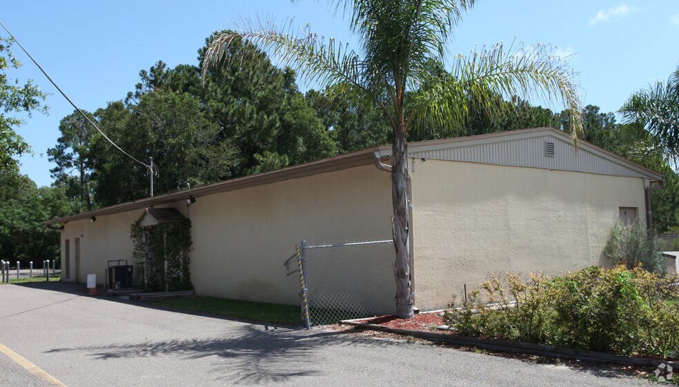 More Photos Of 13957 Mt Pleasant Rd, Jacksonville Office For Sale