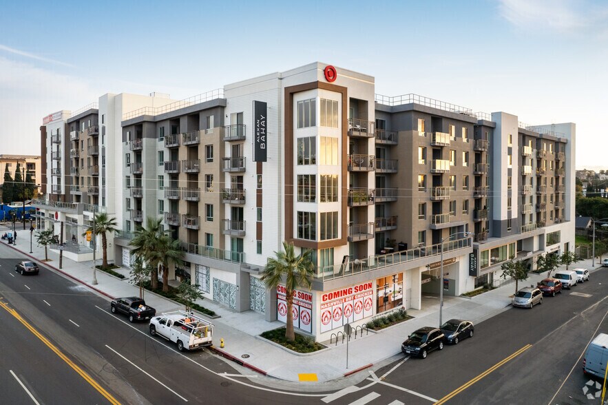 More Photos Of 330 N Westlake Ave, Los Angeles Apartments For Lease