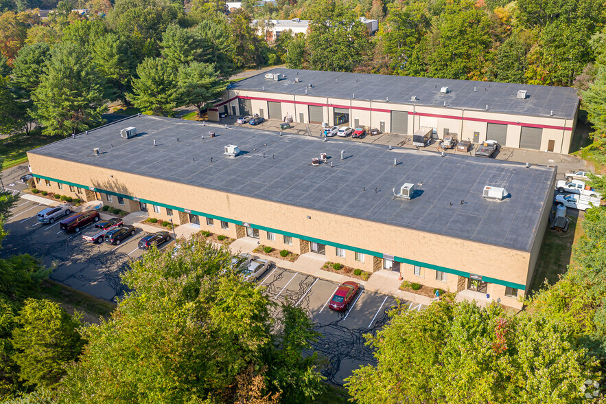 Primary Photo Of 58 Connecticut Ave, South Windsor Warehouse For Lease