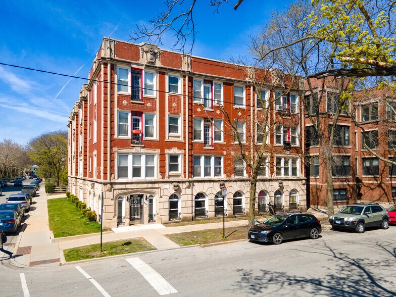 More Photos Of , Chicago Multifamily For Sale