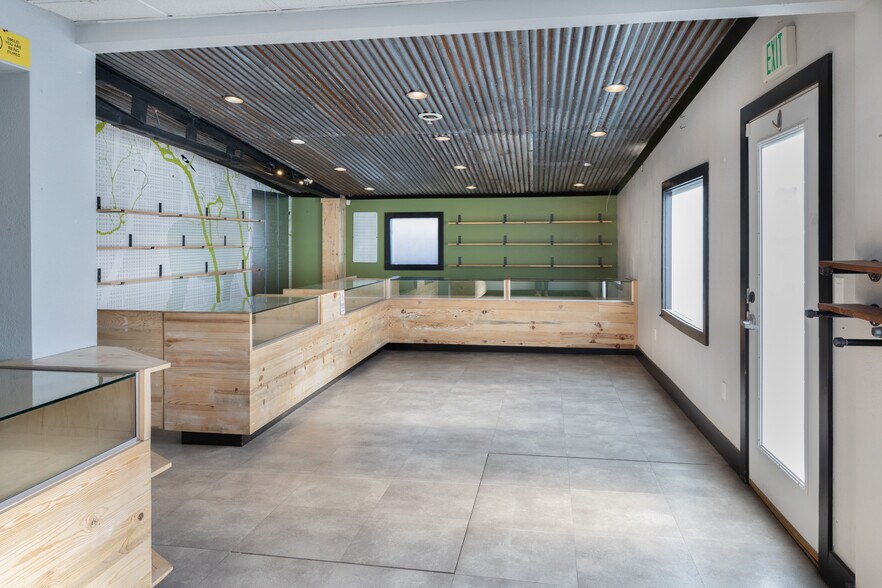 More Photos Of 730 Main St, Silt Flex For Sale